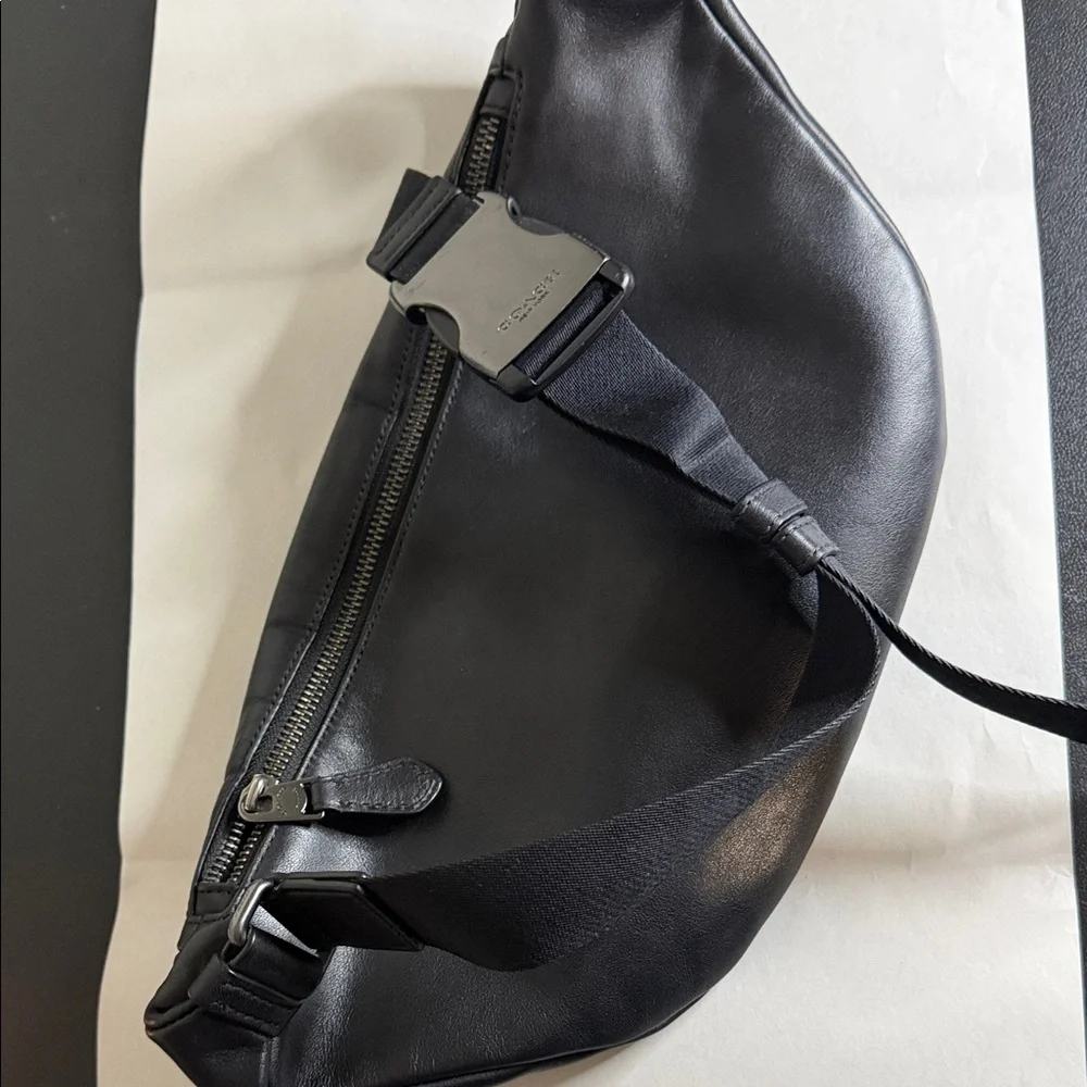 Coach Black and Gray Men's Belt Bag - Picture 3 of 4